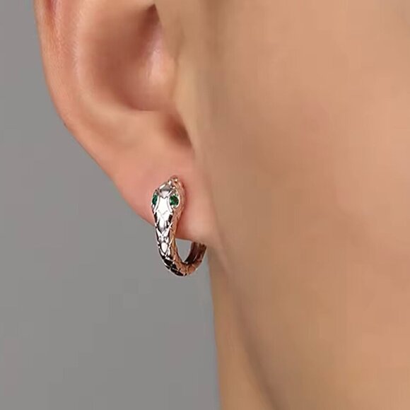 NWT Huggie Hoop Snake Earrings 14K Gold Plated Green CZ Minimalist Dainty - Picture 2 of 10